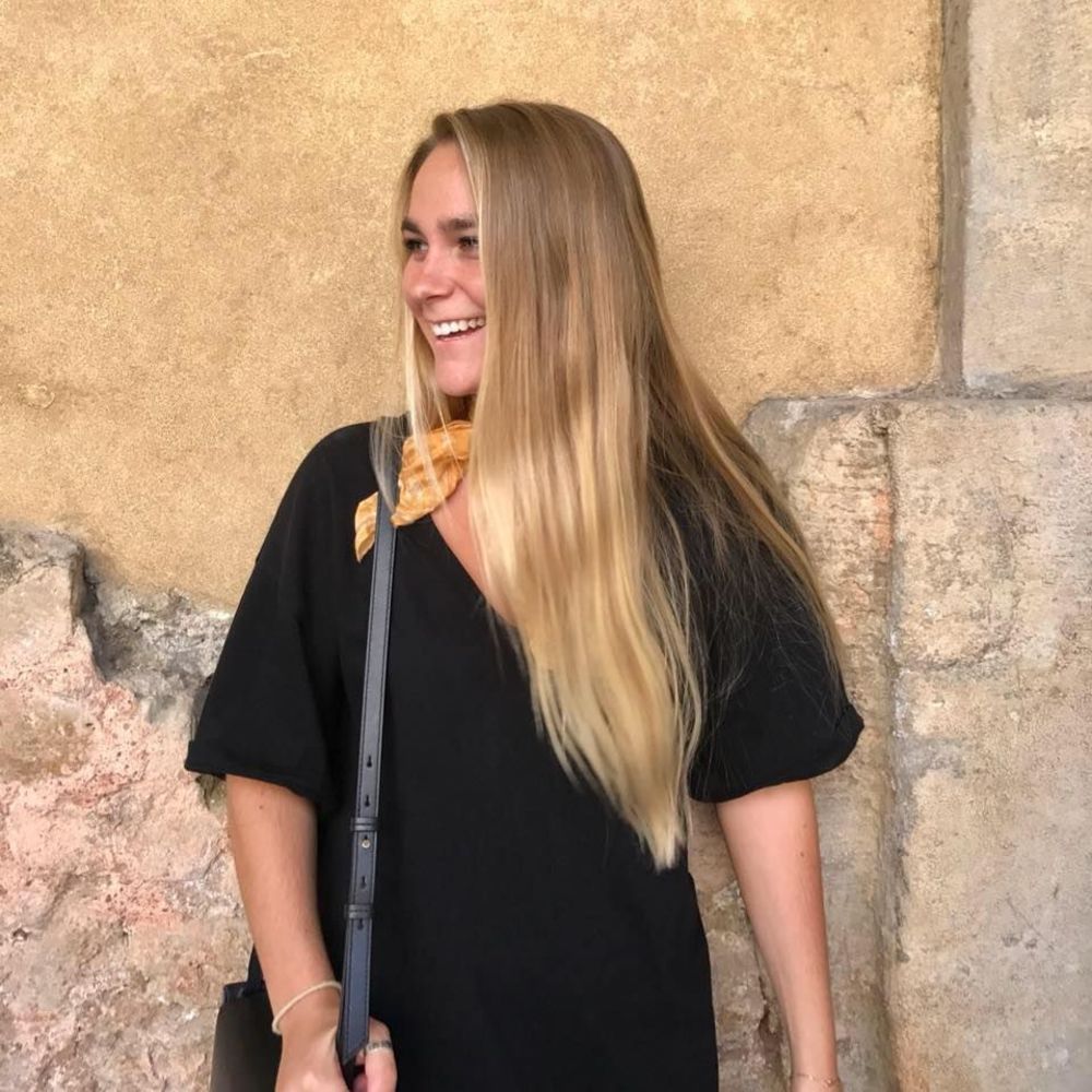 Meet your Posher, Natalie